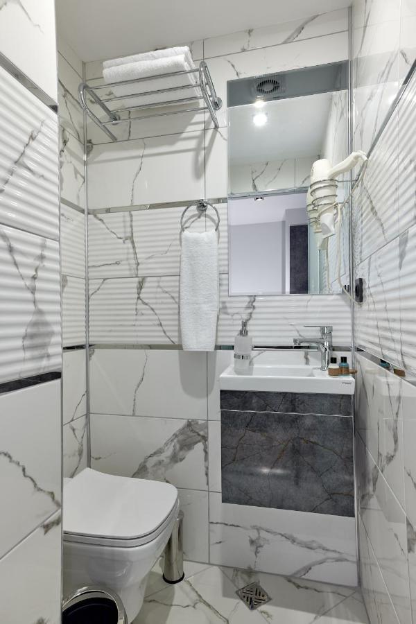 The Bold Hotel Istanbul Exterior foto